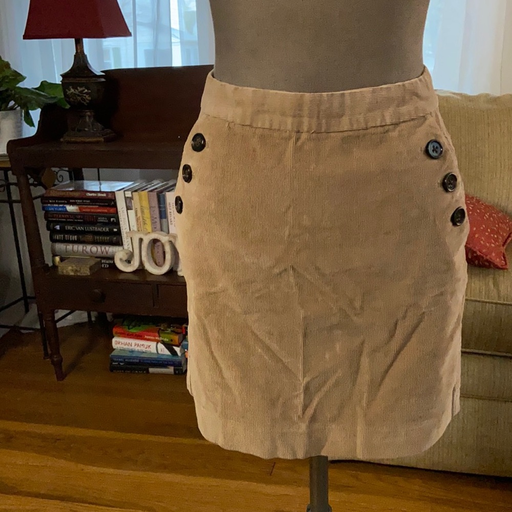 Corduroy skirt